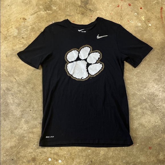 Nike Clemson Tigers Dri-fit tee with silver and gold Clemson logo 
Size: Small - Picture 1 of 9